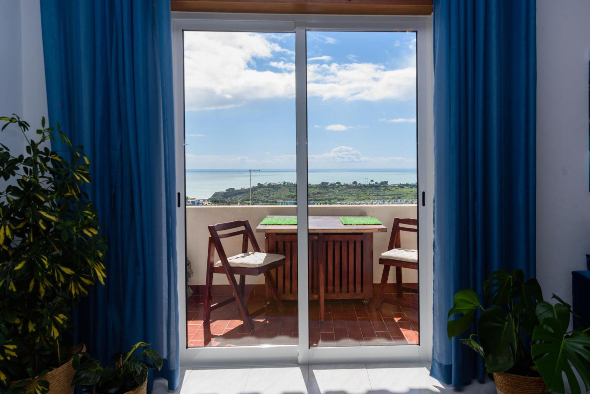 Hillside Studio With Sea View & Fibre Internet Albufeira Dış mekan fotoğraf