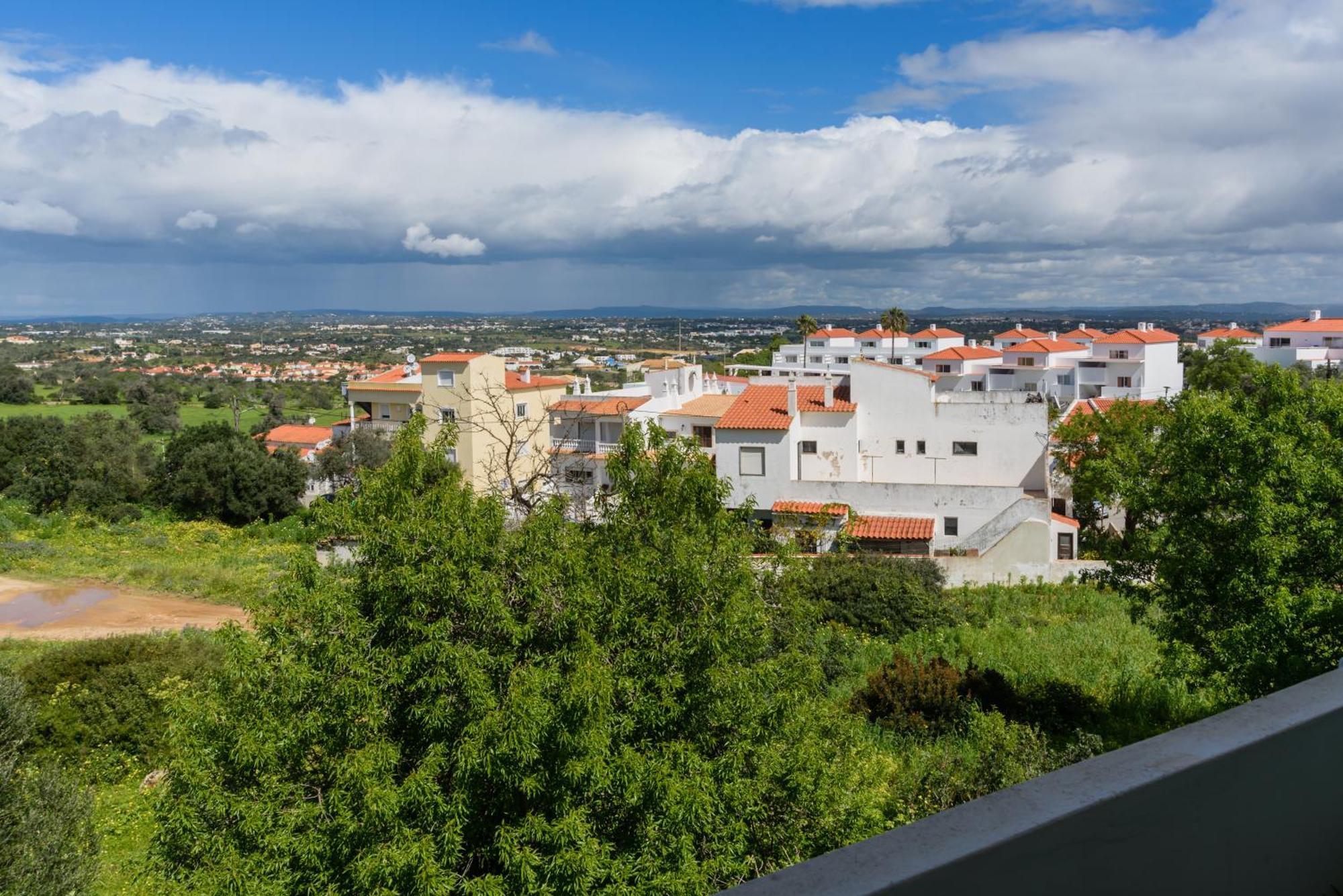 Hillside Studio With Sea View & Fibre Internet Albufeira Dış mekan fotoğraf